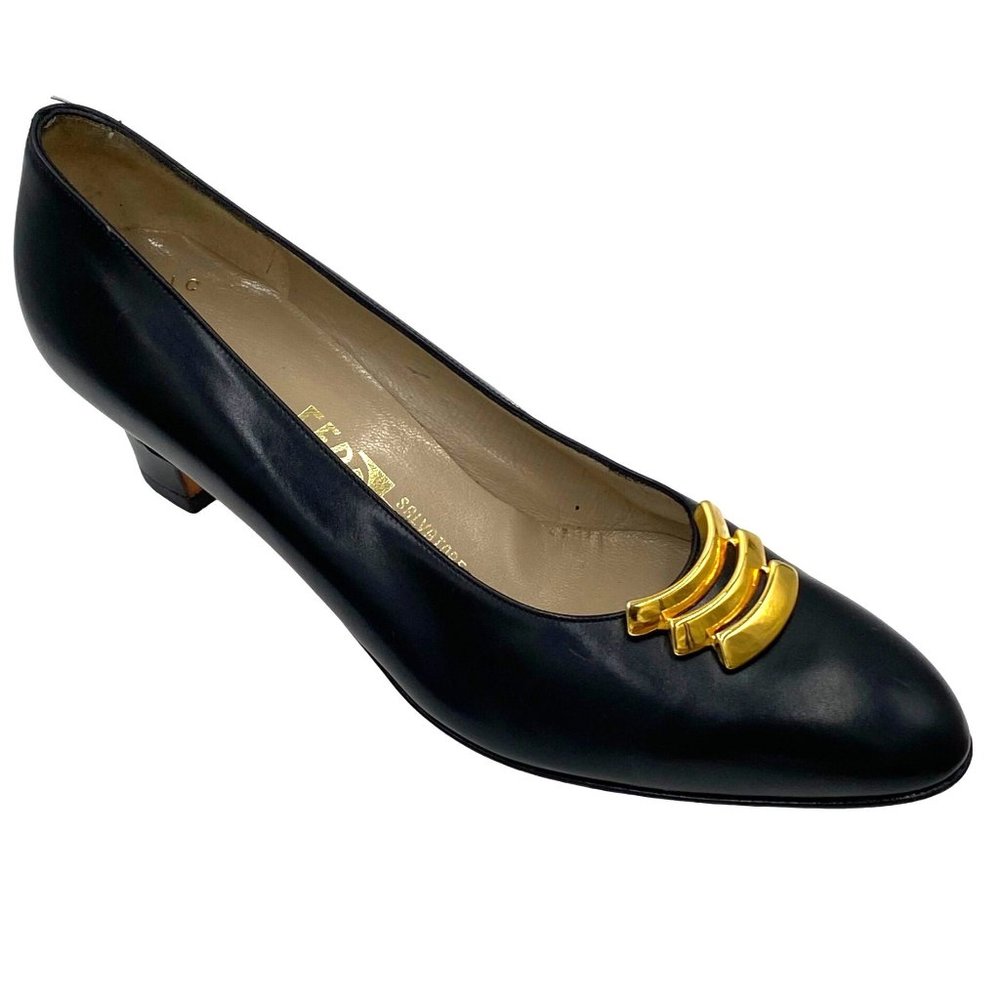 Vintage Salvatore Ferragamo Saks Fifth Ave women's 7.5AA black heels dress shoes